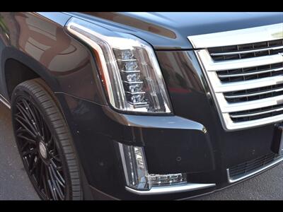 2017 Cadillac Escalade Platinum - Photo 48 - Mesa, AZ 85201