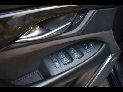 2017 Cadillac Escalade Platinum - Photo 18 - Mesa, AZ 85201