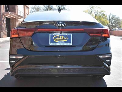 2021 Kia Forte FE   - Photo 9 - Mesa, AZ 85201