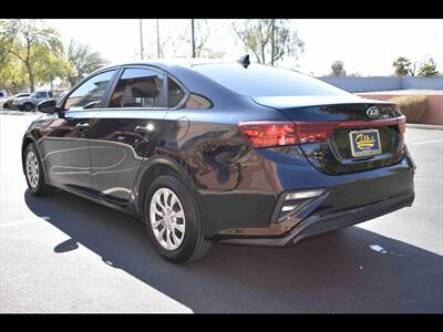 2021 Kia Forte FE   - Photo 6 - Mesa, AZ 85201