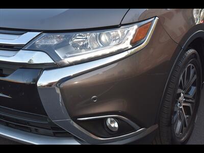 2017 Mitsubishi Outlander SEL   - Photo 47 - Mesa, AZ 85201