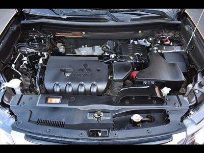 2017 Mitsubishi Outlander SEL   - Photo 42 - Mesa, AZ 85201