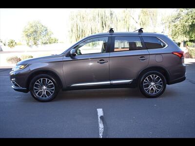 2017 Mitsubishi Outlander SEL   - Photo 4 - Mesa, AZ 85201
