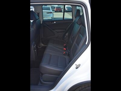 2015 Volkswagen Tiguan SE   - Photo 20 - Mesa, AZ 85201