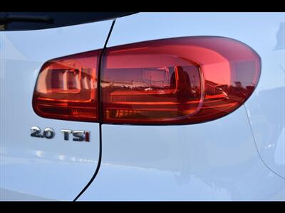 2015 Volkswagen Tiguan SE   - Photo 49 - Mesa, AZ 85201