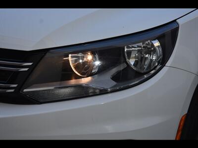 2015 Volkswagen Tiguan SE   - Photo 45 - Mesa, AZ 85201