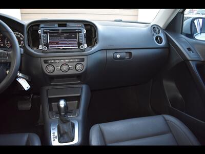 2015 Volkswagen Tiguan SE   - Photo 30 - Mesa, AZ 85201