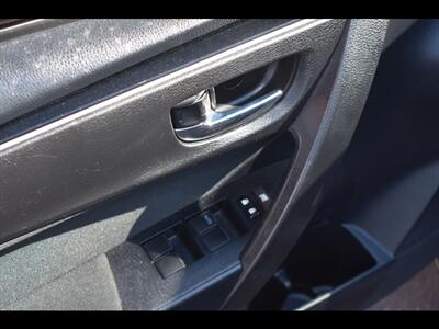 2017 Toyota Corolla LE   - Photo 18 - Mesa, AZ 85201