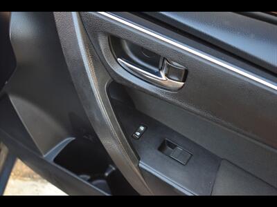 2017 Toyota Corolla LE   - Photo 35 - Mesa, AZ 85201