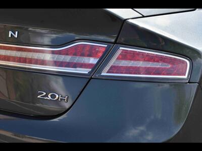 2015 Lincoln MKZ Hybrid   - Photo 48 - Mesa, AZ 85201