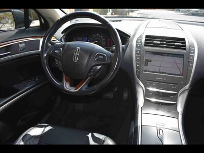2015 Lincoln MKZ Hybrid   - Photo 30 - Mesa, AZ 85201