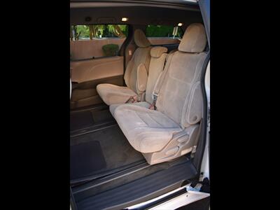 2017 Toyota Sienna LE 8-Passenger - Photo 19 - Mesa, AZ 85201
