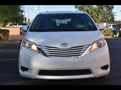 2017 Toyota Sienna LE 8-Passenger - Photo 8 - Mesa, AZ 85201