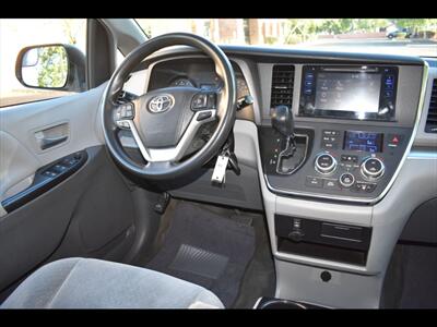 2017 Toyota Sienna LE 8-Passenger - Photo 29 - Mesa, AZ 85201