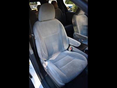 2017 Toyota Sienna LE 8-Passenger - Photo 33 - Mesa, AZ 85201