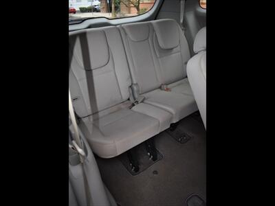 2020 Kia Sedona LX - Photo 27 - Mesa, AZ 85201