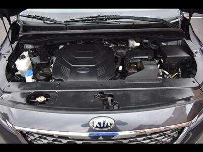 2020 Kia Sedona LX - Photo 39 - Mesa, AZ 85201