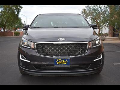 2020 Kia Sedona LX - Photo 8 - Mesa, AZ 85201
