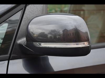 2020 Kia Sedona LX - Photo 46 - Mesa, AZ 85201