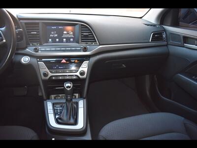 2018 Hyundai ELANTRA SEL - Photo 30 - Mesa, AZ 85201
