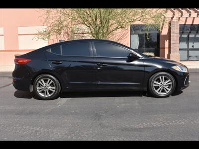 2018 Hyundai ELANTRA SEL - Photo 1 - Mesa, AZ 85201