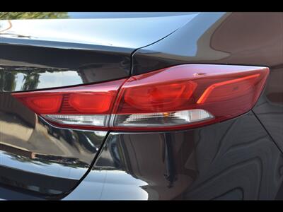 2018 Hyundai ELANTRA SEL - Photo 49 - Mesa, AZ 85201