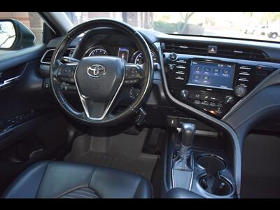2020 Toyota Camry SE   - Photo 28 - Mesa, AZ 85201