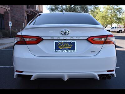 2020 Toyota Camry SE   - Photo 9 - Mesa, AZ 85201
