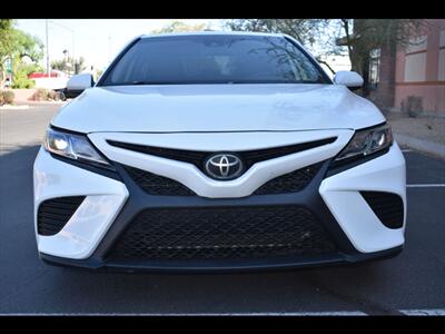 2020 Toyota Camry SE   - Photo 8 - Mesa, AZ 85201