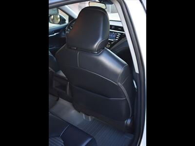 2020 Toyota Camry SE   - Photo 26 - Mesa, AZ 85201