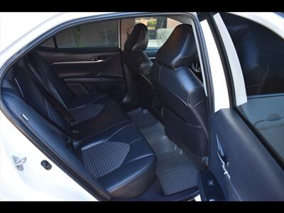 2020 Toyota Camry SE   - Photo 25 - Mesa, AZ 85201
