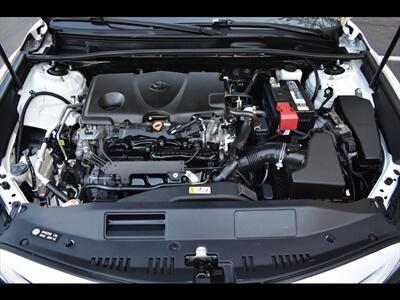 2020 Toyota Camry SE   - Photo 38 - Mesa, AZ 85201