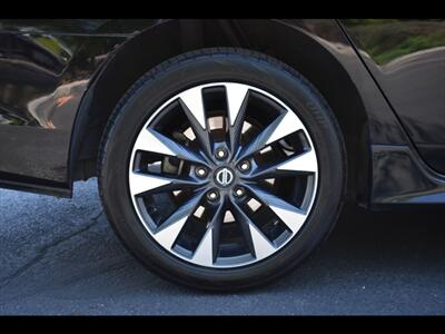 2017 Nissan Sentra SR   - Photo 37 - Mesa, AZ 85201