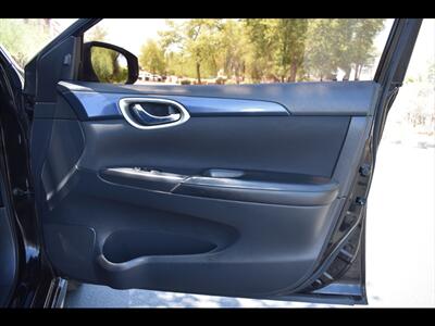 2017 Nissan Sentra SR   - Photo 34 - Mesa, AZ 85201
