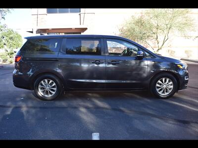 2020 Kia Sedona LX   - Photo 1 - Mesa, AZ 85201