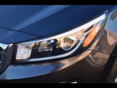 2020 Kia Sedona LX   - Photo 46 - Mesa, AZ 85201