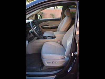 2020 Kia Sedona LX   - Photo 16 - Mesa, AZ 85201