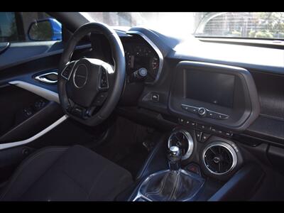 2017 Chevrolet Camaro LT   - Photo 33 - Mesa, AZ 85201