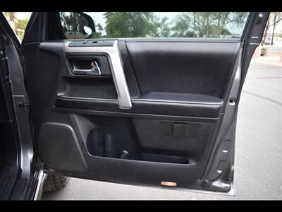 2016 Toyota 4Runner Limited   - Photo 39 - Mesa, AZ 85201