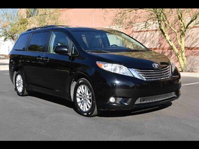 2015 Toyota Sienna XLE 7-Passenger Auto Acce   - Photo 2 - Mesa, AZ 85201