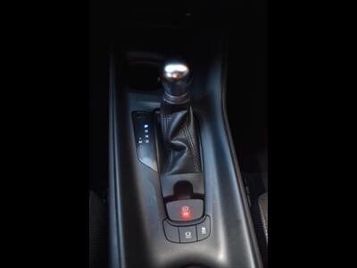 2019 Toyota C-HR LE - Photo 13 - Mesa, AZ 85201