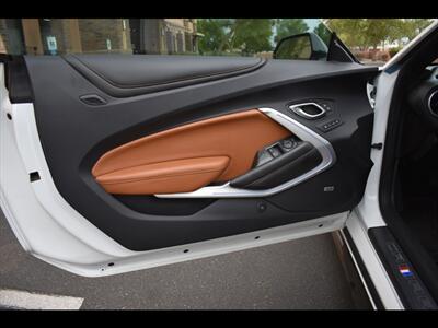 2016 Chevrolet Camaro SS   - Photo 19 - Mesa, AZ 85201