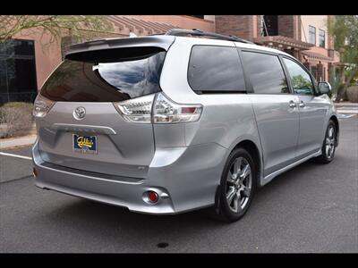 2018 Toyota Sienna SE 8-Passenger   - Photo 7 - Mesa, AZ 85201
