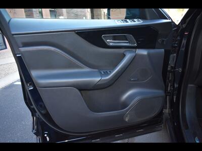 2019 Jaguar F-PACE 25t Prestige - Photo 17 - Mesa, AZ 85201