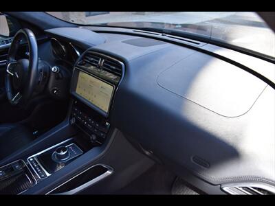 2019 Jaguar F-PACE 25t Prestige - Photo 34 - Mesa, AZ 85201