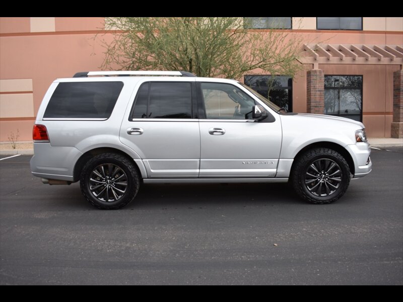 2017 Lincoln Navigator Select   - Photo 1 - Mesa, AZ 85201