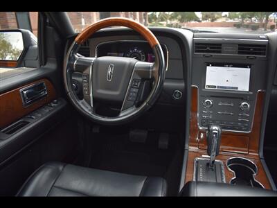 2017 Lincoln Navigator Select   - Photo 30 - Mesa, AZ 85201