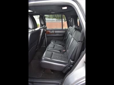 2017 Lincoln Navigator Select   - Photo 19 - Mesa, AZ 85201