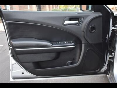2020 Dodge Charger SXT   - Photo 17 - Mesa, AZ 85201