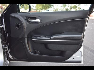 2020 Dodge Charger SXT   - Photo 34 - Mesa, AZ 85201